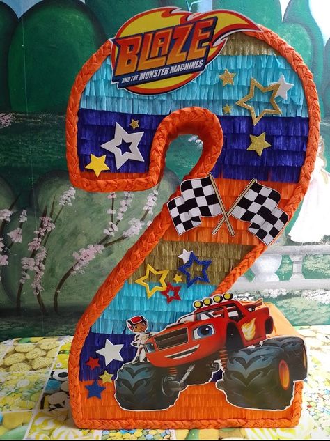 Blaze And The Monster Machines Piñata, Blaze Pinata, Escudo Paw Patrol, Blaze Birthday Party, Blaze Party, Blaze And The Monster Machines Party, Blaze Birthday, Pinata Party, Monster Truck Birthday