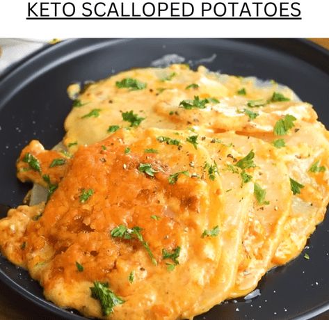 KETO SCALLOPED POTATOES - Keto Recipes Scalped Potatoes, Keto Scalloped Potatoes, Keto Potatoes, Scallop Potatoes, Keto Veggies, Keto Vegetables, Carb Sides, Keto Board, Keto Sides