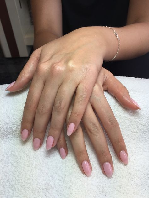 Opi gel mod about you pastel and bubble bath Bubble Bath Round Nails, Short Fingers Nails, Round Bubble Bath Nails, Bubble Bath Square Round Nails, Pink Bubble Bath Nails, Bubble Pink Nails, Almond Bubble Bath Nails, Bubble Bath Pink Nails, Bubble Bath Nails