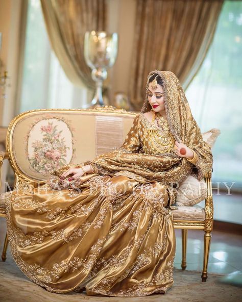 #mahasphotography #weddingphotography @xproductionsmedia #pakisatnibride #pakistanifashion #pakistaniwedding #seniorartist… Gharara Colours, Bridal Walima Dress, Pakistan Bride, Walima Dresses, Bridal Dresses 2022, Gharara Designs, Pakistan Bridal, Bridal Mehndi Dresses, Nikah Dress