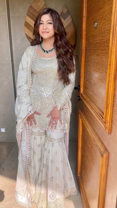 Allu (@aleena_oommen) • Instagram photos and videos Pakistani Gharara, White Sharara, Yellow Wedding Dress, Suits Pakistani, Sharara Set, Pretty Fabric, Net Dupatta, Designer Dresses Indian, Punjabi Suits