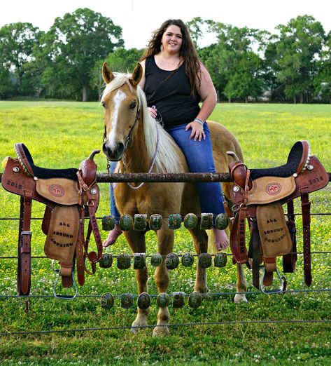 Senior pictures with horse, buckles, and saddle Senior Pictures With Belt Buckles, Horse Trailer Senior Pictures, Barrel Racer Senior Pictures, Barrel Racing Senior Pictures, Senior Horse Photography, Cowgirl Senior Pictures, Blue Photoshoot, Horse Photoshoot Ideas, Country Photoshoot