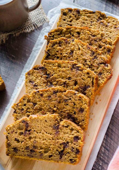 Whole Wheat Pumpkin Bread, Wheat Pumpkin Bread, Pumpkin Bread Recipe Easy, Pumpkin Bread Starbucks Copycat, Pumpkin Bread Recipe Healthy, Healthy Pumpkin Bread, Maple Recipes, Pumpkin Bread Easy, Pumpkin Bread Pudding