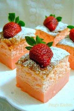 Strawberry Magic Custard Cake Strawberry Magic, Magic Cake Recipes, Magic Custard Cake, Custard Cake, Magic Cake, Strawberry Cakes, Pie Cake, Cake Frosting, Food Cakes