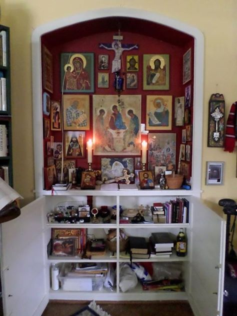 Frederica Mathewes-Green's Icon corner Icon Corner Ideas, Orthodox Icon Corner, Catholic Church Stained Glass, Icon Corner, Altar Cabinet, Home Altar Catholic, Catholic Altar, Witchcraft Altar, Altar Design