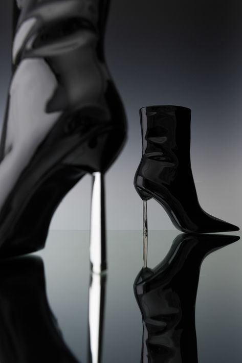 High Heels Product Photography, Shoe Product Photography Inspiration, Mugler Shoes, Still Life Shoes, Heels Photoshoot, Boots Photoshoot, Shoe Photoshoot, Boots Photography, Aesthetic Boots