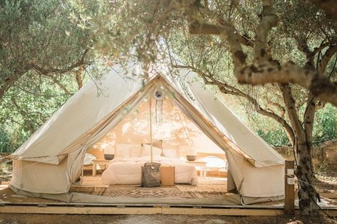 Bell Tent Interior, Poros Greece, Glamping Inspiration, Bell Tent Glamping, Tents Camping Glamping, Aesthetic Camping, Bell Tents, Tent Living, Glamping Resorts