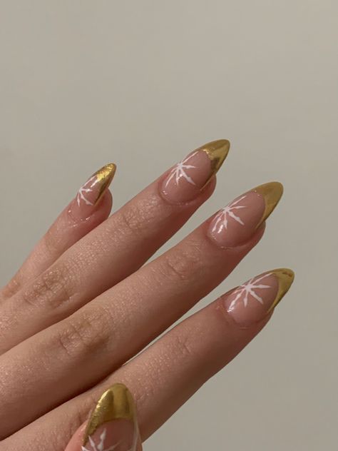 Snowflake Nails French Tip, Chrome Snowflake Nails, French Tips With Snowflakes, Gold Snowflake Nails, Chrome French Tips, Gold French Tip, Chrome French, Nails French Tip, Snowflake Nails