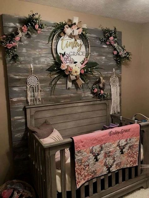 Rustic Nursery Room Ideas, Rustic Girl Nursery, Baby Room Boy, Country Nursery, Nursery Layout, Hunting Baby, Girl Nursery Themes, Serene Environment, Room Theme