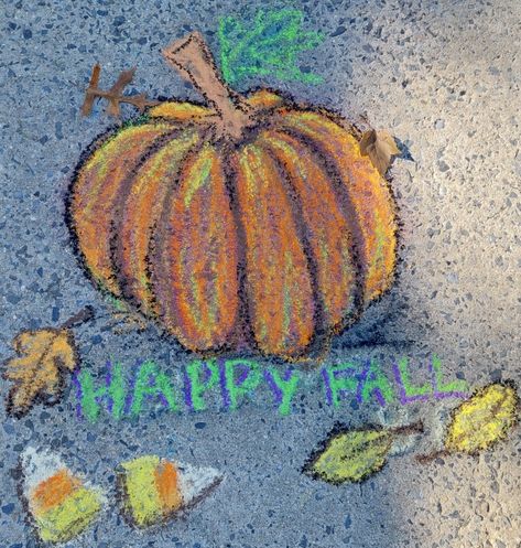 Chalk Art Halloween Ideas, Fall Sidewalk Chalk Art Ideas, Fall Chalk Art Sidewalk, Funny Chalk Art, Fall Sidewalk Chalk Art, Halloween Chalk Ideas, Chalk Sidewalk Art, Fall Sidewalk Chalk, Chalk Designs Sidewalk Easy