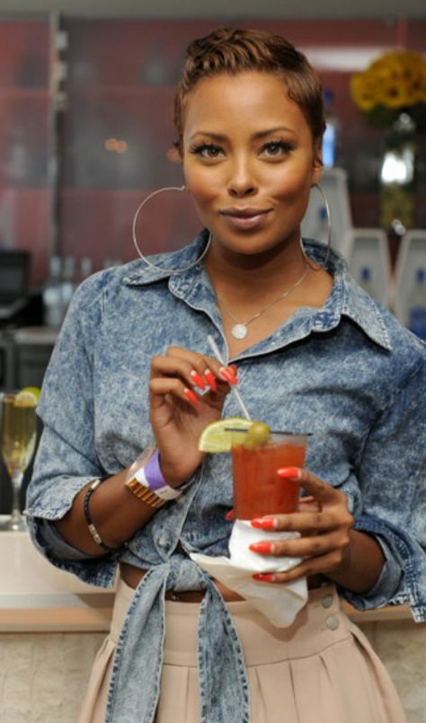 Eva! Eva Pigford, Eva Marcille, Dark Angels, Black Entertainment, Mom Hairstyles, Sassy Hair, Cute Cuts, 5th Avenue, Hair Crush