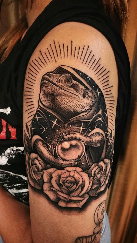 Lizard Wizard Tattoo, Wizard Lizard, Lizard Skull, Wizard Tattoo, Hope Tattoo, Lizard Wizard, R Tattoo, Skull Tattoos, Tattoos Ideas