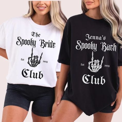 Euphramya - Etsy Bachelorette Halloween, Witchy Bachelorette, Spooky Bride, Bachelorette Diy, Bridal Shower Shirts, Halloween Bride, Bride Tshirt, Vegas Bachelorette, Bridal Party Outfit