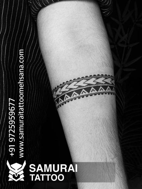 Band Tattoo With Name, Boys Tattoo Design, Tattoo For Boys, Boys Tattoo, Name Tattoo Design, Tattoo Band, Wrist Tattoo Cover Up, Band Tattoo Designs, Bicep Tattoo