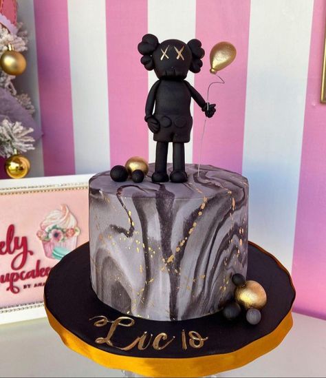 Kaws Birthday Cake, Kaws Birthday Party, Kaws Cake, Bday Vibes, 13 Birthday, Graph Paper Designs, Bday Party Theme, Cap Decoration, Cake Inspo