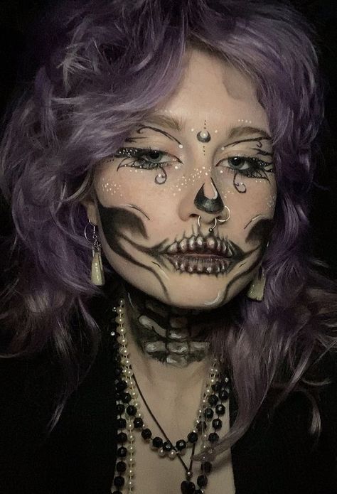 Skull Cowgirl Makeup, Hot Skull Makeup, Halloween Full Face Makeup, Goblin Makeup, Hot Clown Makeup, Pretty Skeleton Makeup, Gore Makeup, Holloween Makeup, Punk Makeup