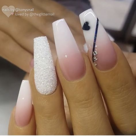 Ballerina Nail, Unghie Sfumate, Ombre Acrylic Nails, Nagel Tips, Nail Designs Valentines, Makijaż Smokey Eye, Super Nails, Pink Nail Polish, Coffin Nails Long