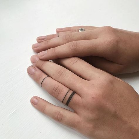 Check out our website for more Tattoo Ideas 👉 positivefox.com #smalltattoos #tattooideas #handtattoos Female Hand Tattoos, 17 Tattoo, Tattoo Main, Brothers Keeper, Hand Ideas, Ring Tattoo Designs, Hand Tattoo Ideas, 50 Tattoo, Pola Tato