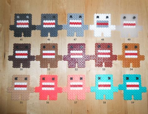 MORE MORE MORE DOMO! Domo Perler Beads, Mini Perler Bead Patterns Easy, Domo Kandi, Kandi Ideas, Perler Ideas, Easy Perler Beads Ideas, Beads Designs, Beads Ideas, Pixel Art Grid