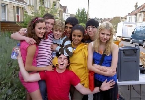 Skins Uk Cast, Skins Generation 1, Trashy Y2k Aesthetic, Skin Aesthetics, Skins Uk, Fred Weasley, It Movie Cast, 2 Movie