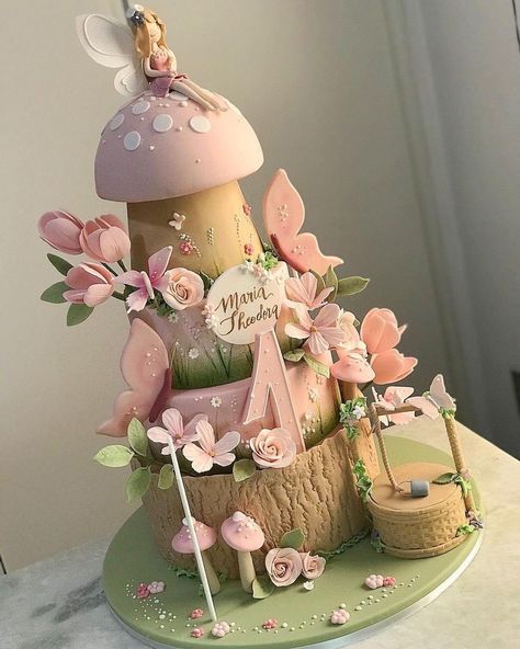 Fairy Enchanted Cake, Fondant Fairy Cake Topper, Fairy Cake Ideas Enchanted Garden, Enchanted Fairy Garden Birthday Cake, Enchanted Garden Theme Cake, My Fairy First Birthday Cake, Birthday Cake Fairy Theme, Enchanted Fairy Garden Cake, Enchanted Cake Ideas