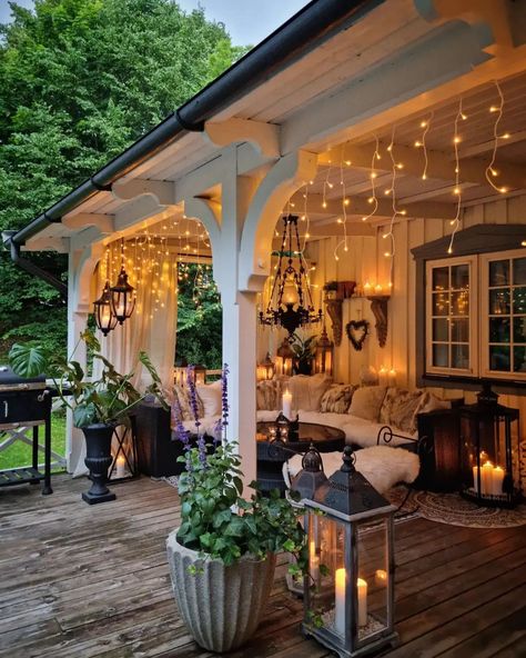 More ideas @... - Hippie Boho Style Outside Living, Outdoor Decor Backyard, Pergola Patio, Outdoor Patio Decor, Backyard Patio Designs, Ideas Halloween, Balcony Decor, Back Patio, Outdoor Oasis