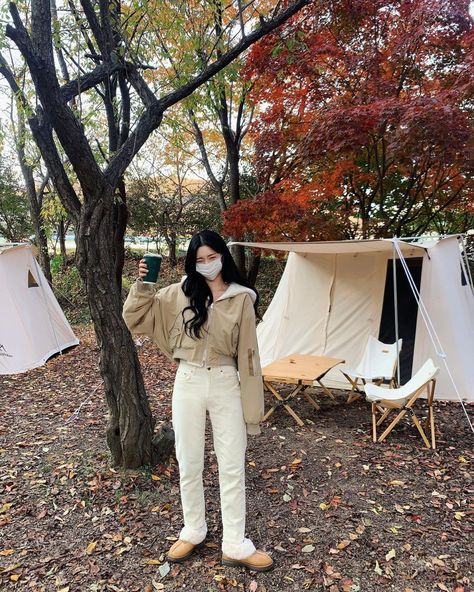 Korean Camping Outfit, Korean Camping, Raya Ootd, Camping Aesthetic Outfits, Glamping Outfit, Camping Outfit, Dti Theme, Glamping Ideas, Aesthetic Ootd