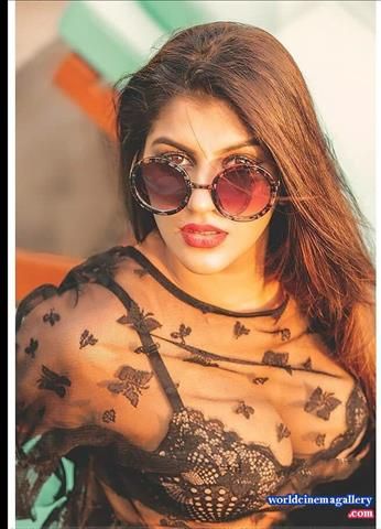 Yashika Anand Hot Bikini Stills Yashika Anand, Hindi Actress, Indian Star, Malayalam Actress, Hot Images, Latest Images, Hot Pics, Latest Pics, Round Sunglass Women