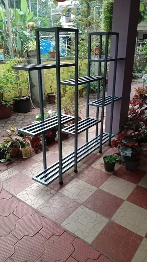 Metal Plant Stand Ideas Outdoor, Plants Rack Outdoor, Outdoor Metal Plant Stands, Plant Shelves Outdoor, Rooftop Patio Design, Home Gate Design, Small Balcony Garden, Garden Shelves, Front Garden Design