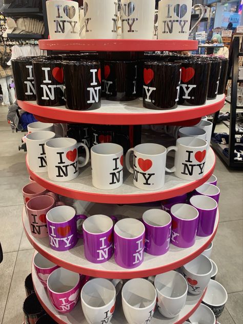 Nyc Souvenirs Aesthetic, Nyc Souvenirs, New York Souvenirs, Aesthetic Nyc, New York City Aesthetic, I Love Nyc, Nyc Girl, I Love Ny, I ❤ Ny