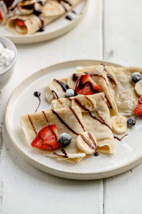 Vegan Crepes, Easy Crepe Recipe, Sweet Crepes, Vegan Whipped Cream, French Crepes, Savory Crepes, Chocolate Hazelnut Spread, Homemade Pancakes, Crepe Recipes