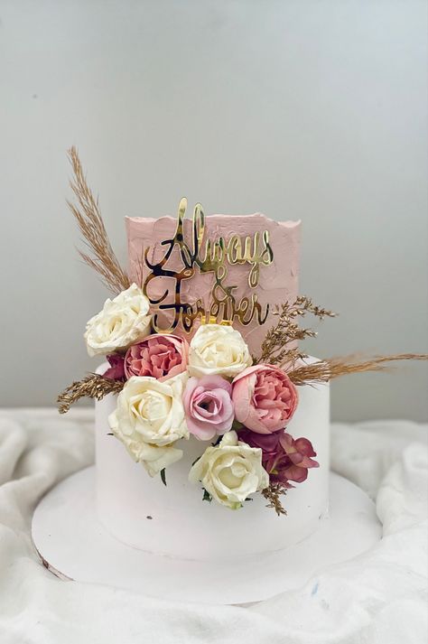 Silver Wedding Anniversary Cake, Baby Cake Design, 25th Wedding Anniversary Cakes, 25 Anniversary Cake, Wedding Anniversary Cakes, Elegant Birthday Cakes, Flower Decorations Diy, Wedding Anniversary Cake, Silver Wedding Anniversary