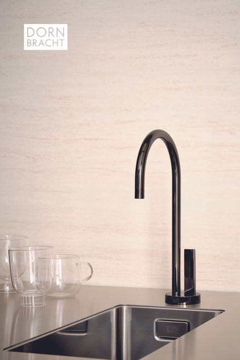 Enhance your kitchen's efficiency and style with the TARA ULTRA faucet in a sophisticated finish. #LeadingDesignsForArchitecture #DarkChrome #DesignFaucet Modern Classic Kitchen, Classic Kitchen, Pot Filler, Classic Kitchens, Kitchen Faucets, Functional Kitchen, Kitchen Fittings, Kitchen Area, Kitchen Faucet