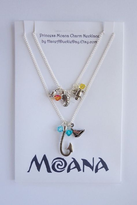 Ideas For Birthday Presents, Disney Princess Jewelry, Princess Moana, Disney Couture, Princess Jewelry, Etsy Ideas, Magical Jewelry, Disney Jewelry, Disney Accessories