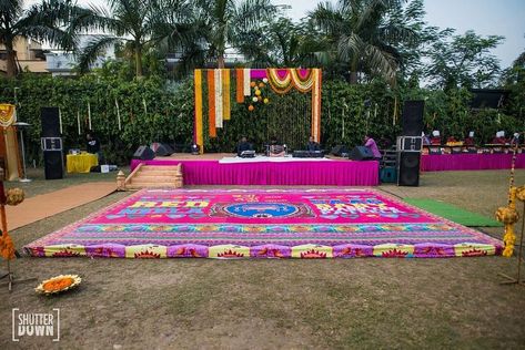 Mehendi decor with printed dance floor Mehendi Dance Floor, Haldi Dance Floor, Printed Dance Floor, Passage Decor, Indian Wedding Ideas, Mehendi Decor Ideas, Haldi Decor, Mehendi Decor, Mandap Decor