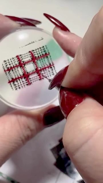 Nail Polish Stamping, Stamping Plate Nail Art, Plaid Nail Stamping, Nail Stamping Ideas Tutorials, Maniology Stamping Ideas, Nail Stamping Ideas, Nail Stamping Art, Nail Stamping Designs, Plaid Nail Designs