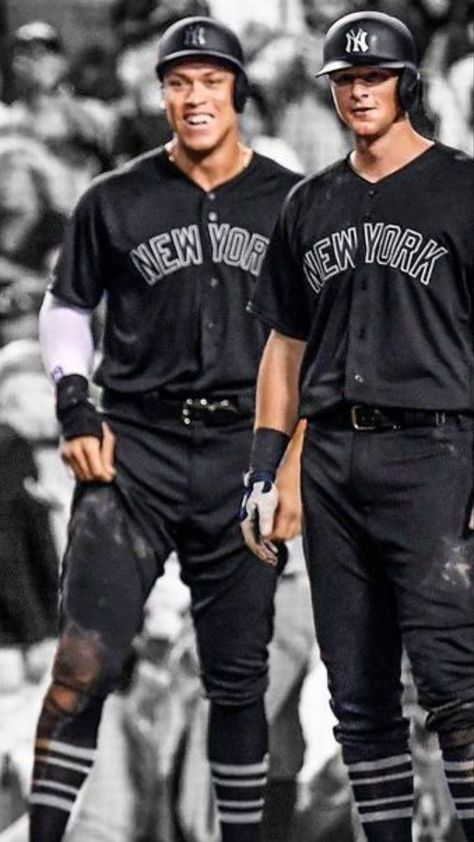 Aaron Judge and DJ LeMahieu. Baseball Wallpapers, Yankees Wallpaper, Dj Lemahieu, Baseball Wallpaper, Damn Yankees, Best Wallpaper Hd, Aaron Judge, Baseball Pictures, Yankees Fan