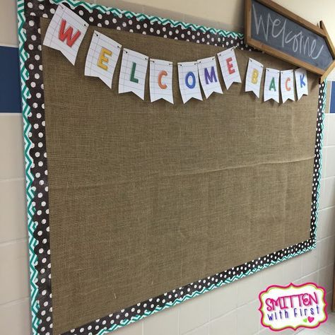 Need some new classroom bulletin board background ideas?  Check out this fun roundup of (maybe) new-to-you suggestions from others in one spot at the blog! Craft Paper Bulletin Board, Double Border Bulletin Board, Volunteer Board, Rustic Classroom Decor, Welcome Back Banner, Paper Flags, Bulletin Board Paper, Classroom Tour, Preschool Bulletin