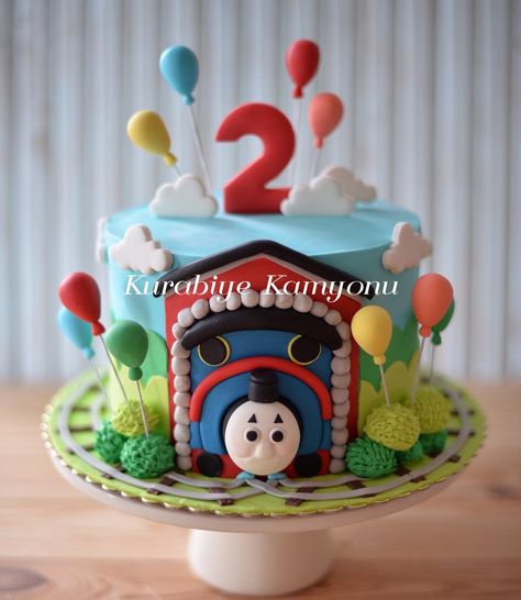 Thomas Train Birthday Cake, Thomas And Friends Cake, Thomas Birthday Cakes, Thomas Train Birthday, Thomas Birthday Parties, Thomas Train Cake, Thomas Cakes, Thomas The Train Birthday Party, Train Birthday Cake