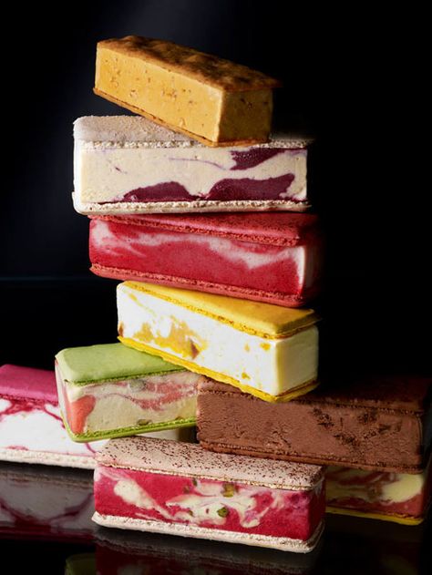 Macaroon Ice Cream Sandwich, Macaron Ice Cream Sandwich, Ice Cream Treats, Fancy Desserts, French Pastries, Plated Desserts, Ice Cream Sandwich, Ice Cream Cake, Frozen Desserts