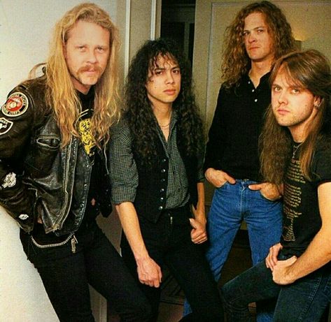 Metallica 1986, Ron Mcgovney, Metallica Band, Jason Newsted, Robert Trujillo, Cliff Burton, Rare Historical Photos, Dave Mustaine, Putao