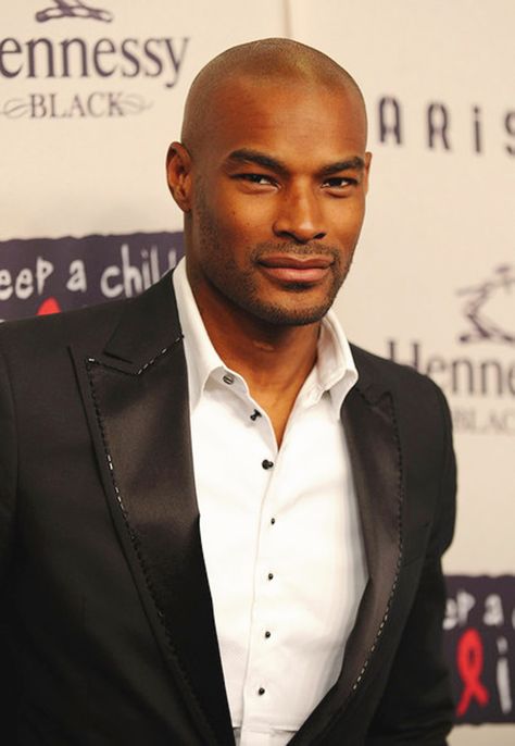 Tyson Beckford - Beckford was born to Jamaican parents. His father is of Afro-Jamaican and Panamanian descent. His mother is of Afro-Jamaican and Chinese-Jamaican descent. Michael Jai White, Tyson Beckford, Man Crush, Good Looking Men, Black Is Beautiful, Male Models, The Well, Black Men, Eye Candy