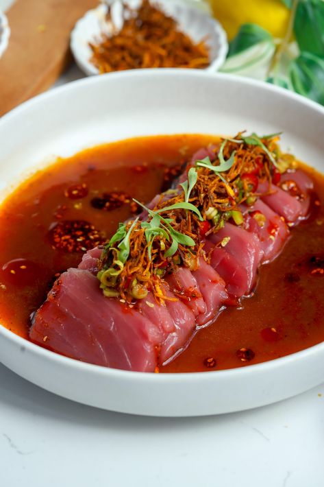 Tuna Crudo How To Make Spicy Tuna, Fresh Albacore Tuna Recipes, Tuna Crudo Recipe, Tuna Carpaccio Recipe, Tuna Entree, Tuna Tar Tar, Florida Thanksgiving, Crudo Recipe, Tuna Pate