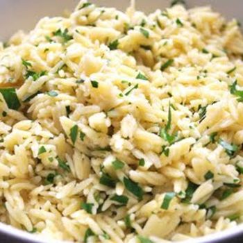 Garlic Orzo, Parmesan Orzo, Quick Side Dishes, Orzo Recipes, Instapot Recipes, Side Recipes, Lemon Chicken, Orzo, Side Dish Recipes