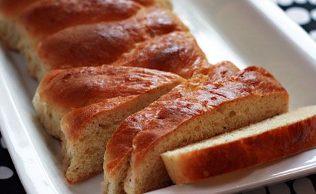 Pulla bread Finnish Pulla Bread Recipe, Pulla Bread Recipe, Pulla Recipe, Finland Food, Cardamom Recipe, Bread Machine Recipe, Finnish Recipes, Pembuat Roti, Perfect Pantry