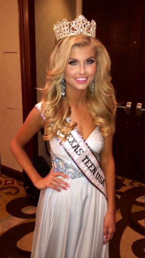 Pageant Hair For Teens Medium, Pageant Hair For Teens, Pageant Hair And Makeup, Pageant Queen, Miss California, Pageant Hair, Teen Usa, Hoco Hair, Pageant Dresses