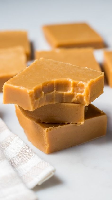 Keto Peanut Butter Fudge Sugar Free Peanut Butter Fudge, Keto Peanut Butter Fudge, Sugar Free Peanut Butter, Keto Peanut Butter, Butter Fudge, Peanut Butter Desserts, Dessert Easy, Best Peanut Butter, Keto Dessert Easy