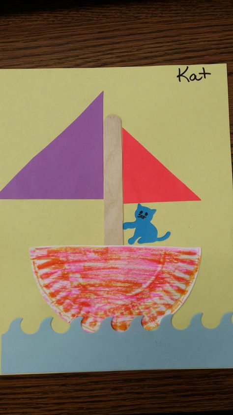 Yacht Craft Preschool, Canoe Craft Preschool, Boat Crafts For Preschoolers, Water Vehicles Preschool Activities, Boat Preschool Craft, Boat Activities For Toddlers, Water Transportation Preschool Crafts, Boat Crafts Preschool, Transportation Theme For Toddlers