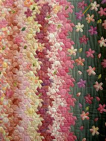 Cherry Blossom Quilt, Blossom Quilt Pattern, Blossom Quilt, Amazing Quilts, Hexagon Quilts, Japanese Quilts, Creative Textiles, Flower Quilts, Tokyo Dome