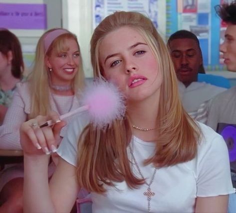 Clueless Aesthetic, Clueless Cher, Cher Clueless, Cher Horowitz, Alicia Silverstone, Girly Movies, Clueless Outfits, 2000s Aesthetic, Iconic Movies